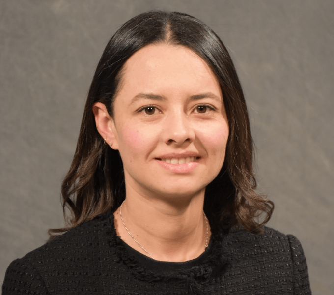Portrait of Natalie Echeverry.